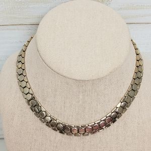 Crown Trifari Gold Jaquard Thick Classy Chocker Necklace Chain